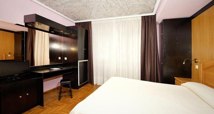Hotel El Molinon Cangas De Narcea Ngoại thất bức ảnh
